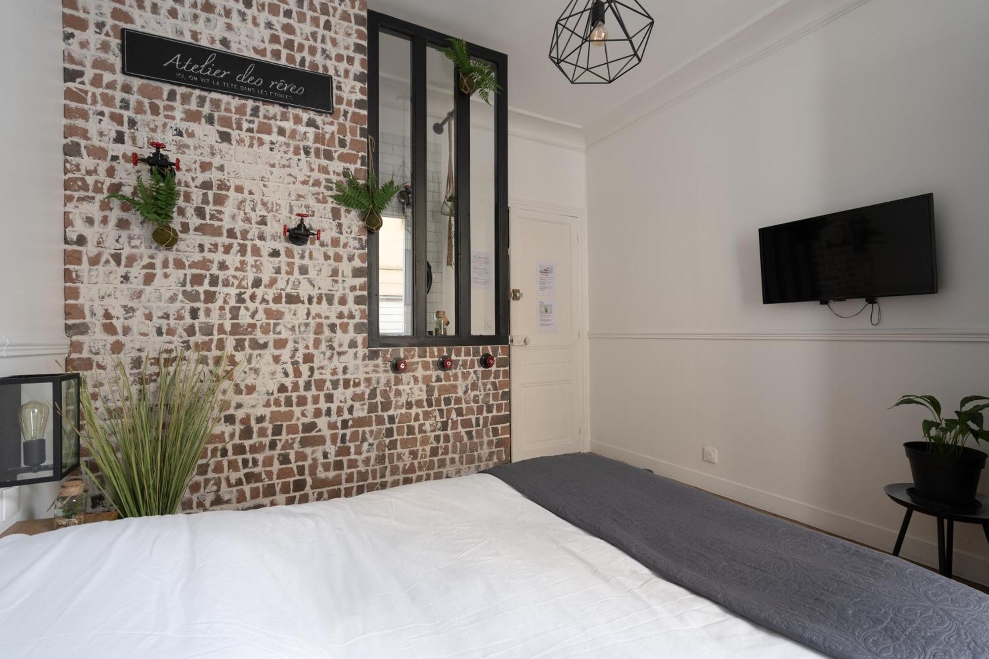 Au Marche Aux Puces De Saint Ouen Apartamento Exterior foto